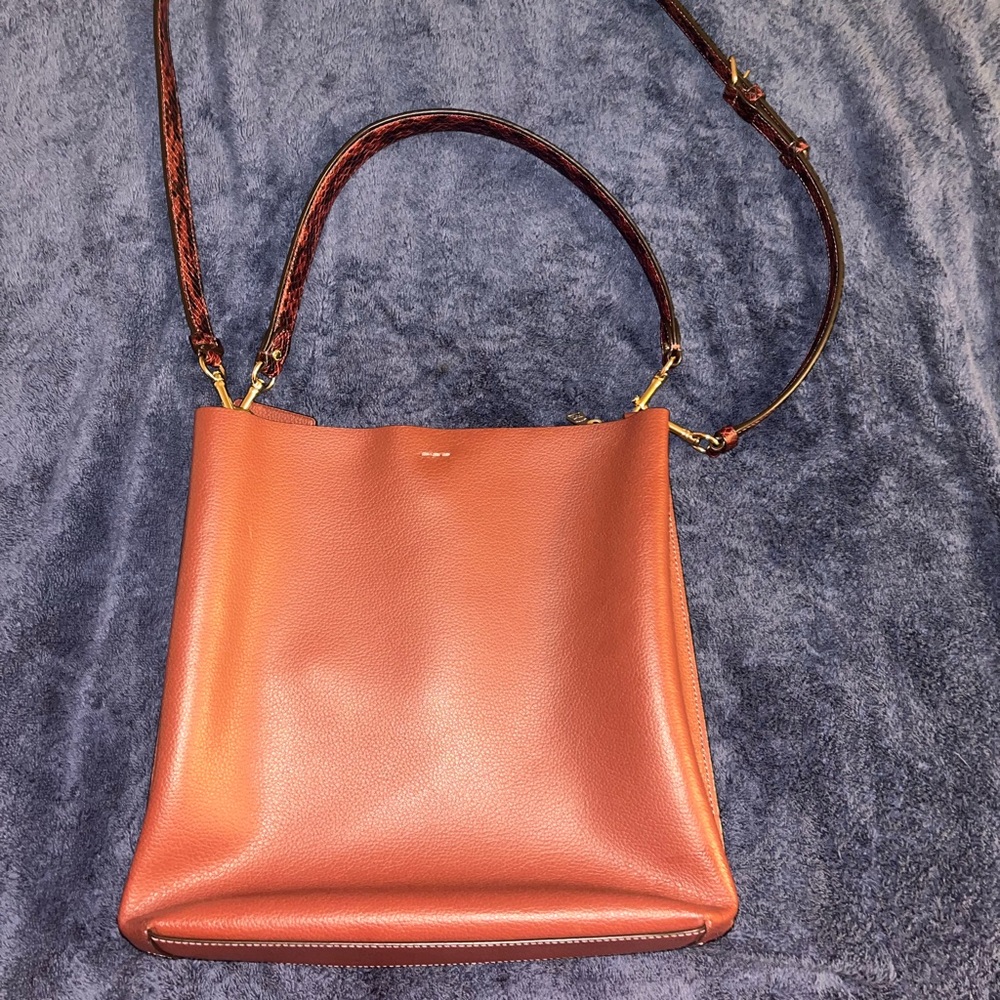 Coach Bucket Bag